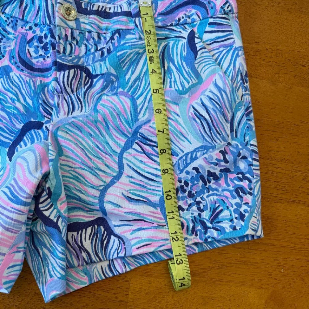 NWT!! Lilly Pulitzer Bermuda Blue Callahan Stretch Short, Size 8 - Picture 6 of 6